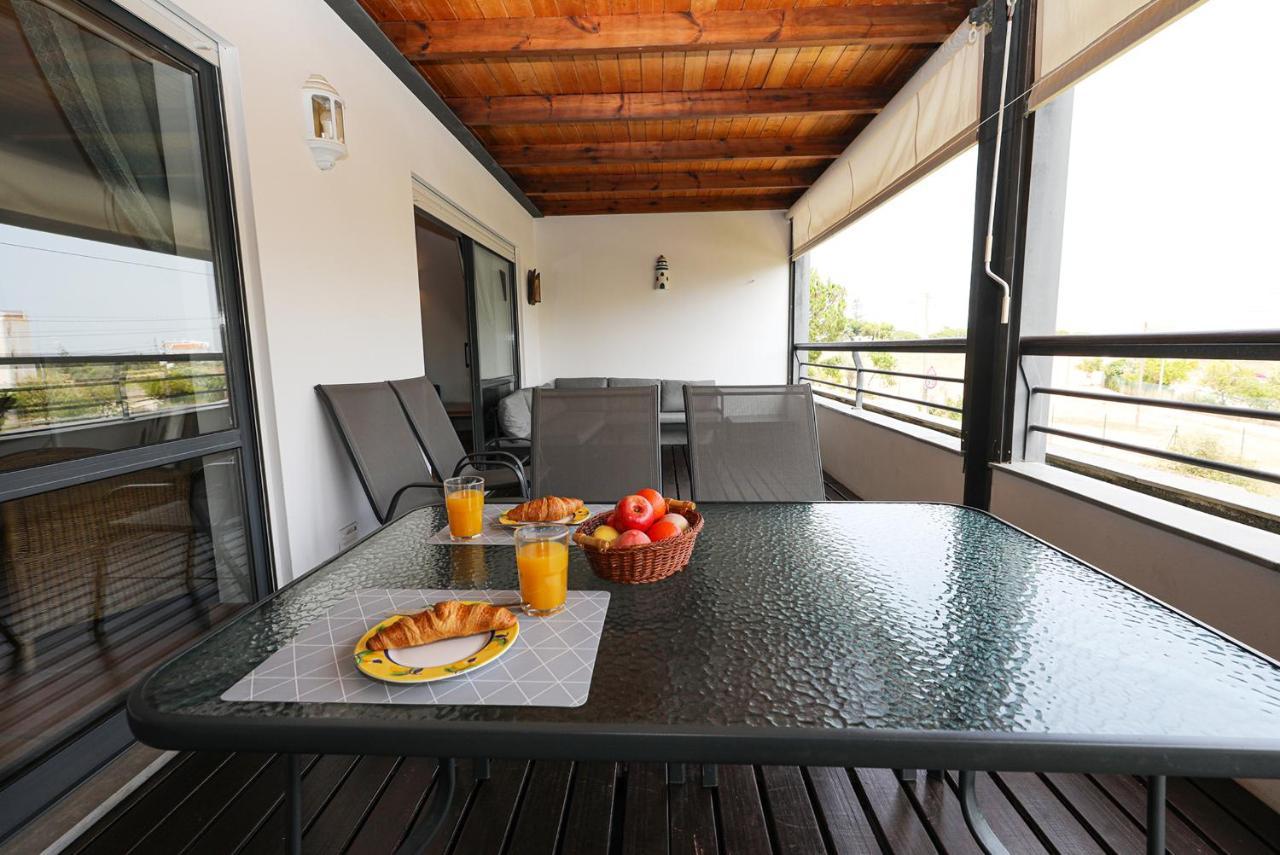 B39 - Marina Hill Apartment Lagos Exteriör bild